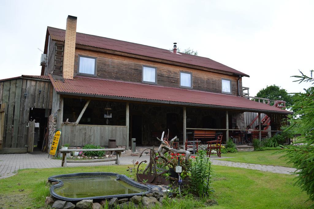 Viesu Nams Klanas Hotel Engure Exterior photo